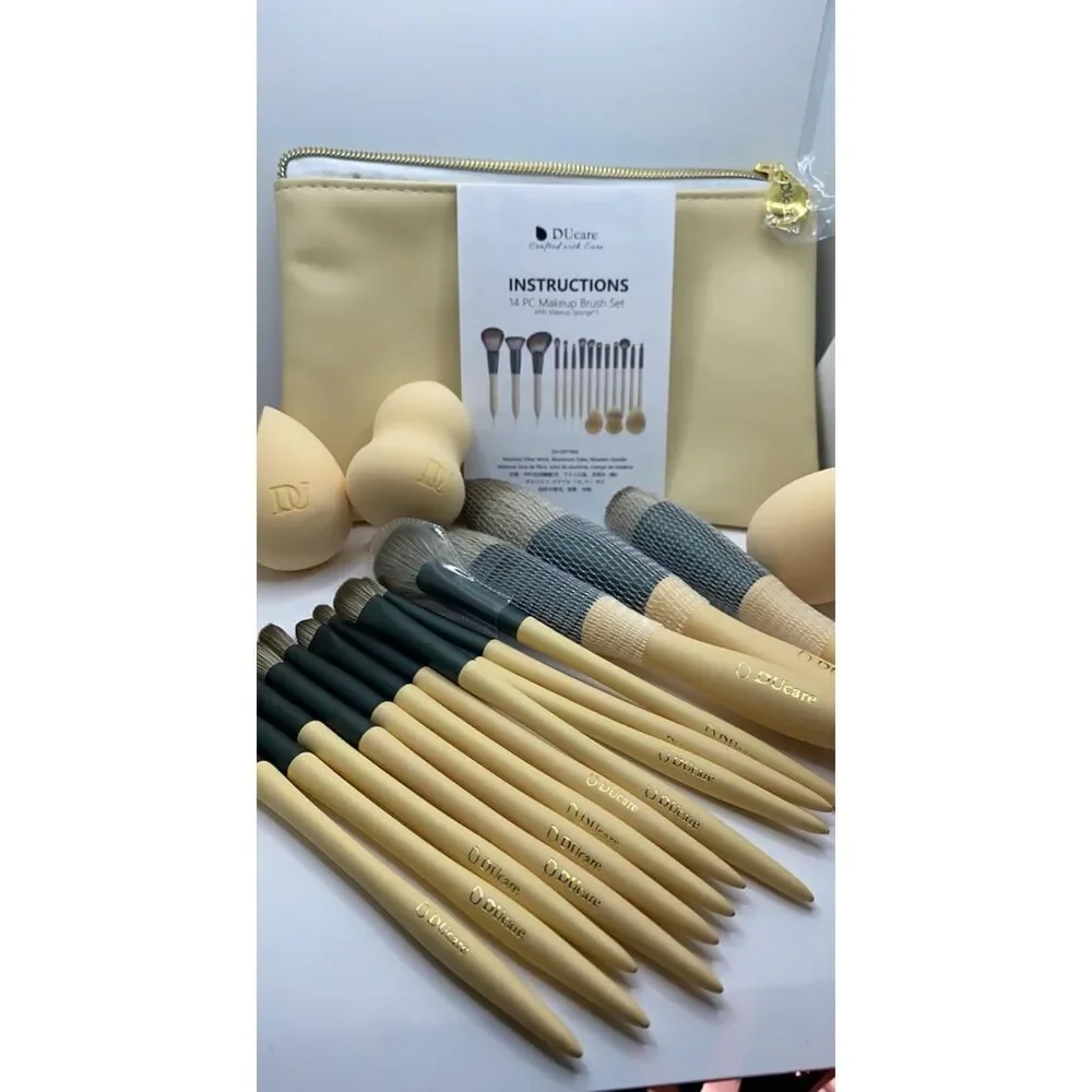 DUcare Christmas 18Pcs Makeup Gift Set With 14pcs Brush 3 Sponges 1 Cosmetic Bag